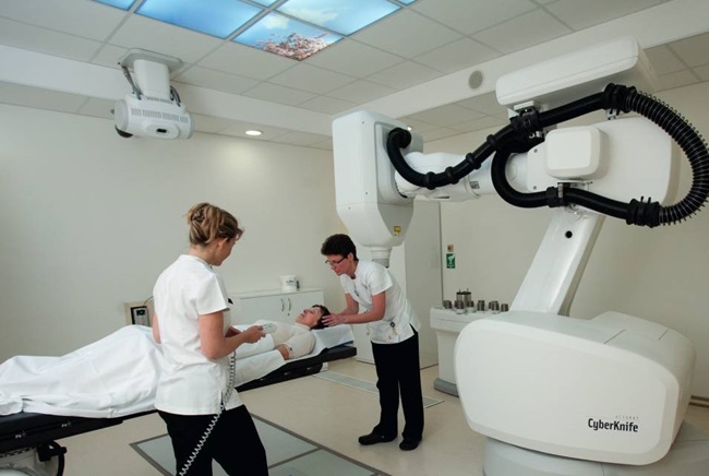 Cyberknife, non-surgical laser cancer treatment